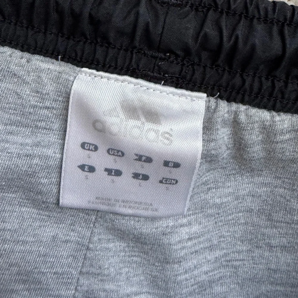 Y2K Adidas Black 3-Stripe Nylon Track Pants Trefoil Lined AZF001 Small